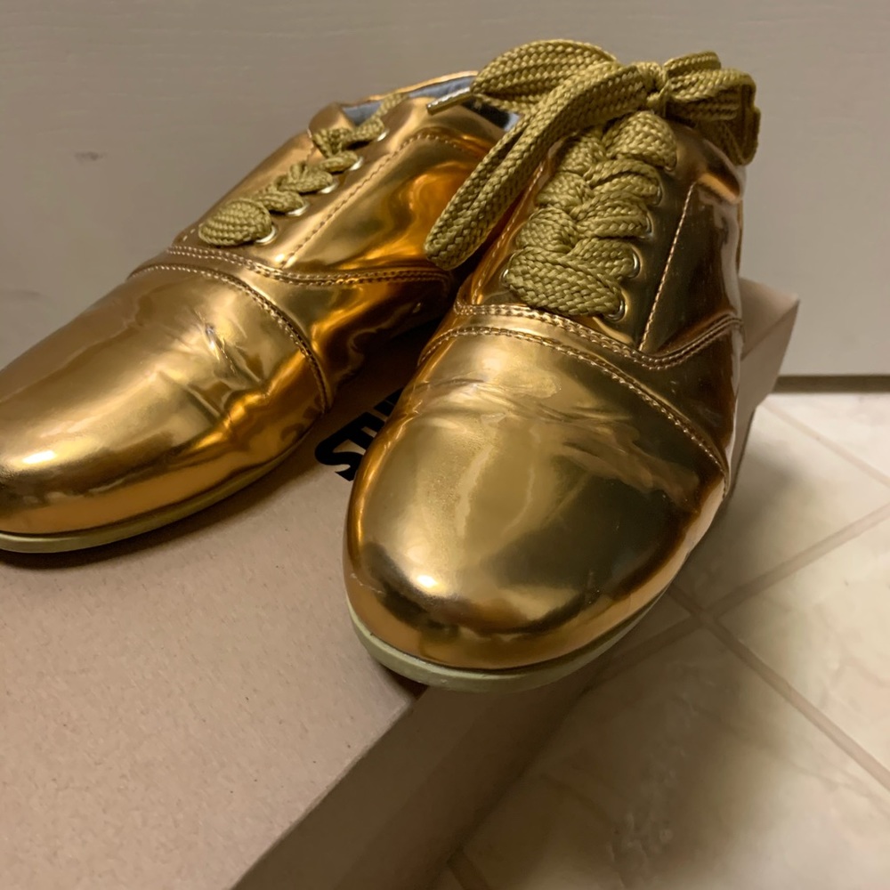 STUDY Metallic Gold Sneakers